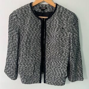 Express Women's Black and White Tweed Jacket blazer cropped size 6